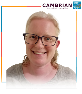 Photo of Hannah MacDonald