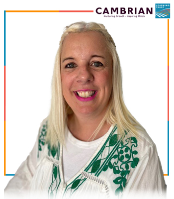 Photo of Sarah Nichols