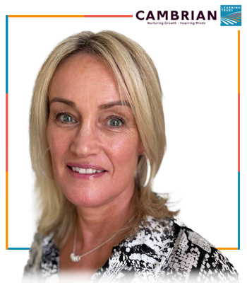 Photo of Debbie Halifax