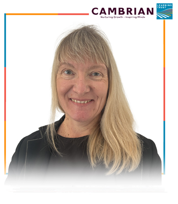 Photo of Louise Warren